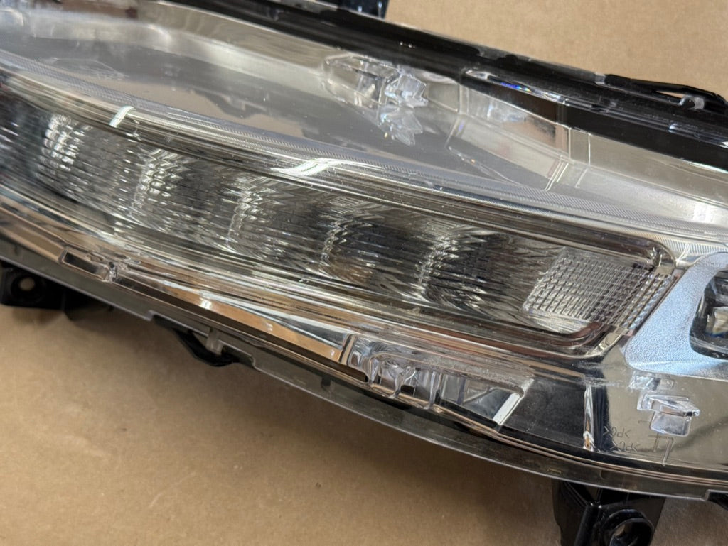 2018-2023 Mustang GT LH Driver Side Turn Signal Light Fog Light LED
