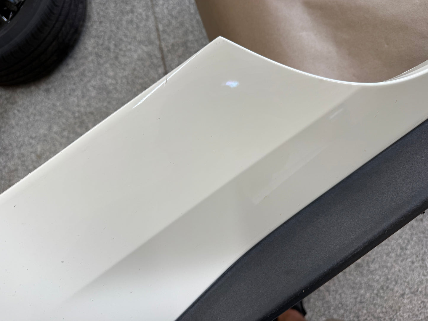 2015-2023 Ford Mustang GT V6 RH Passenger Side Skirt Molding "N4"