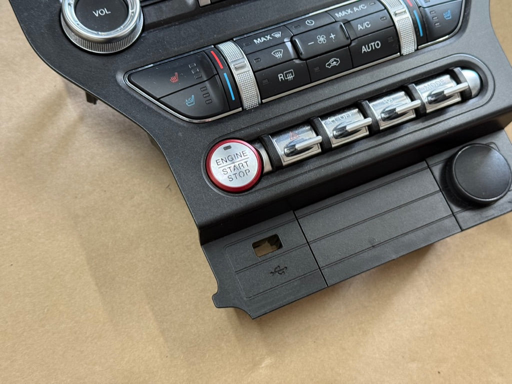2019 Ford Mustang Touch Screen Face Plate Radio Module USB Port