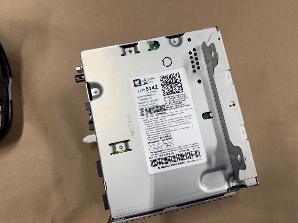 2015 Chevrolet Camaro SS MyLink Premium Radio Face Plate GM