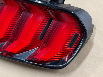 2018-2023 Ford Mustang GT V6 EcoBoost Tail Light RH Passenger Side LED