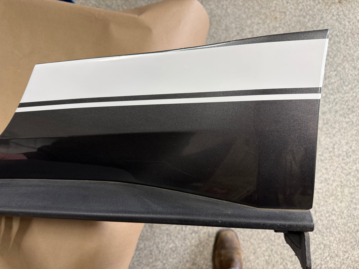 2015-2023 Ford Mustang GT V6 LH Side Skirt Molding Driver Side "J7"