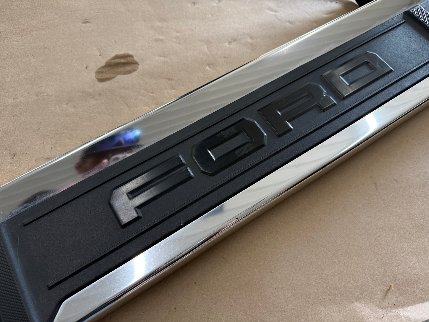 2017-2026 Ford F-250 F-350 RH Passenger Side Running Board Crew Cab W/Brackets