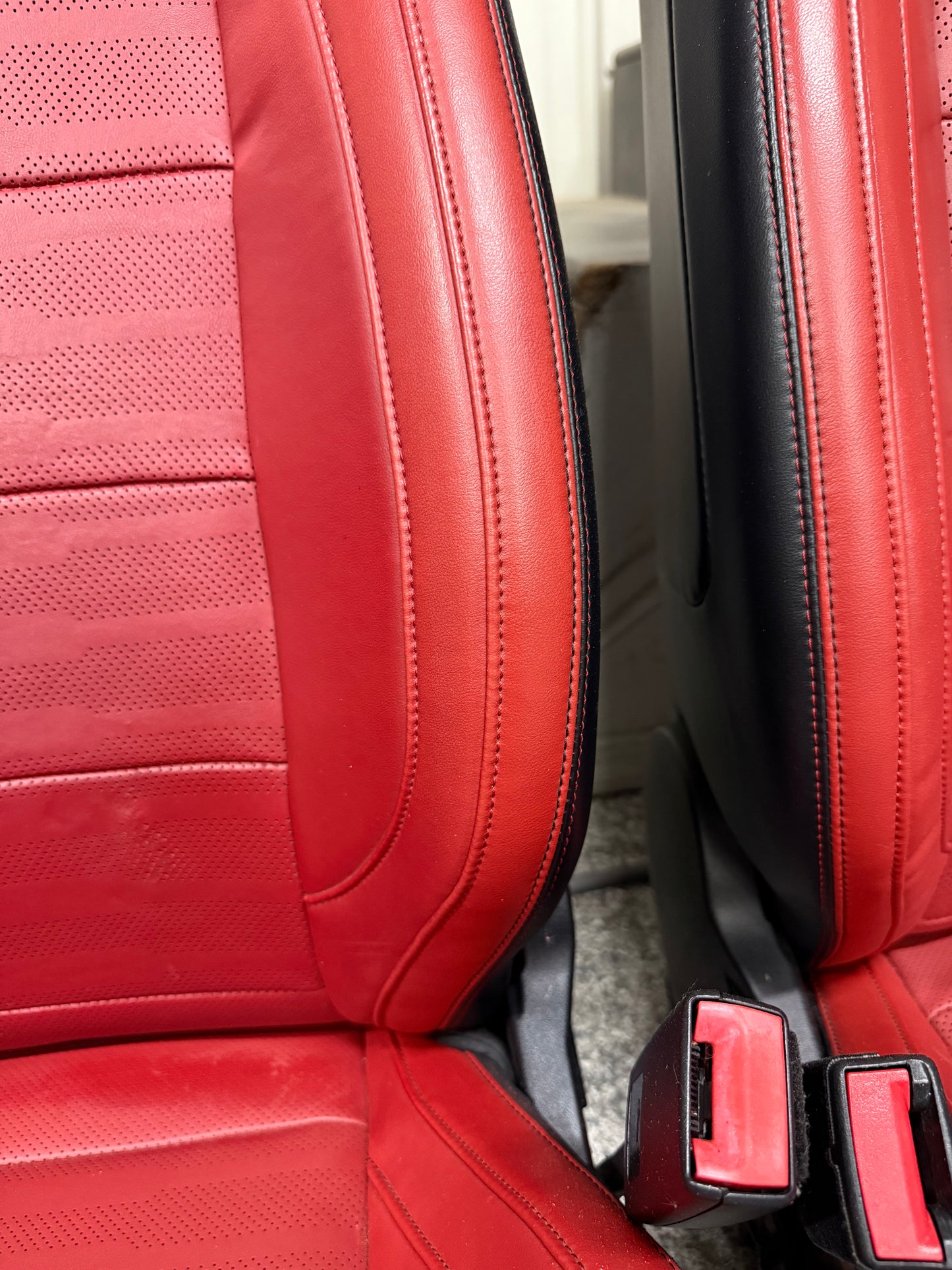 2015-2017 Ford Mustang GT Red/Black Leather Convertible Front & Rear Seats