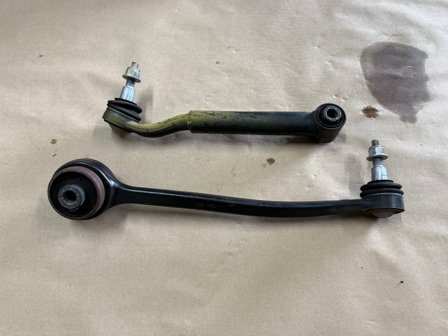 2015-2023 Ford Mustang GT LH Driver Side Front Control Arms Frontward Rearward