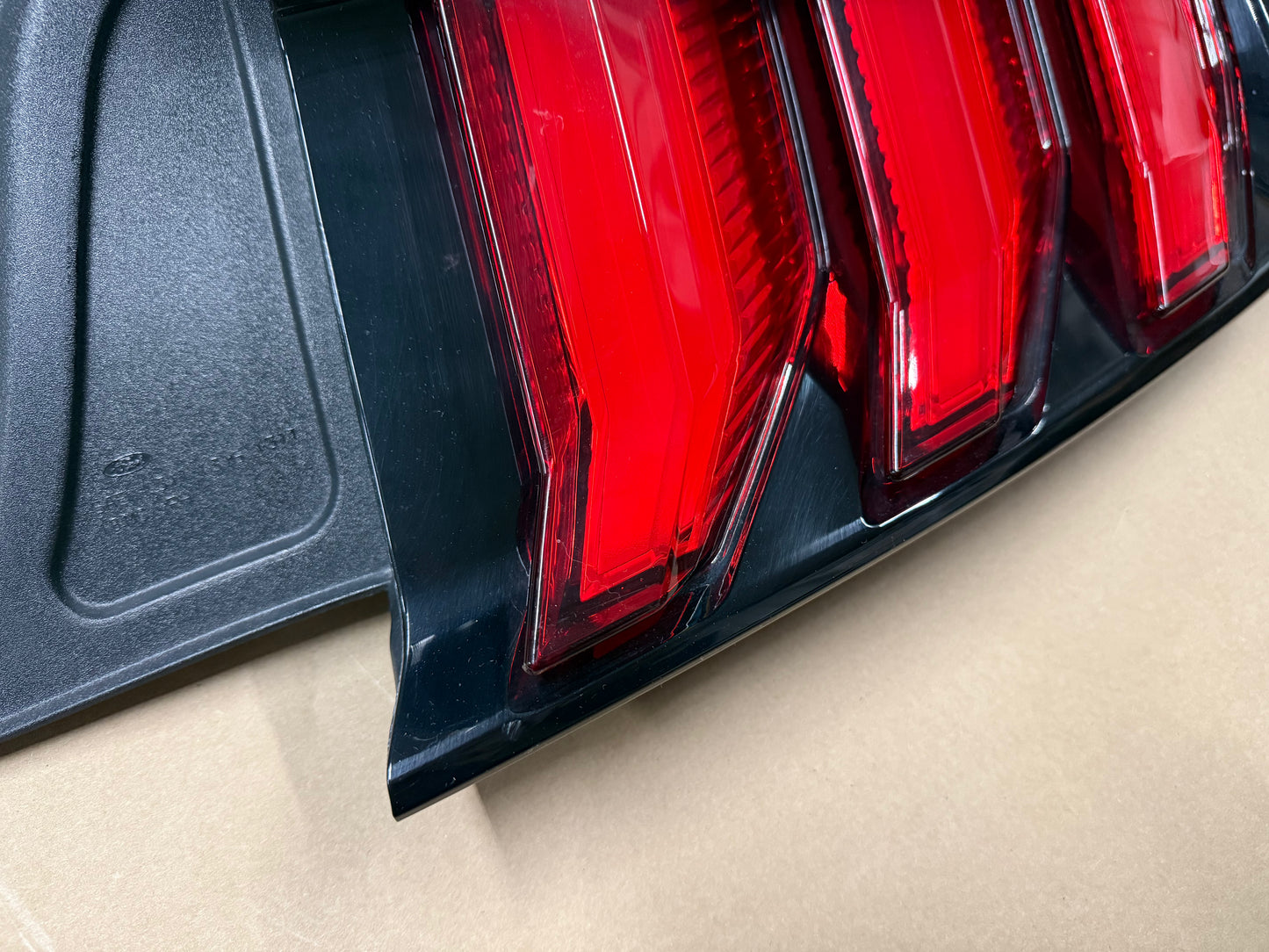 2018-2023 Ford Mustang GT V6 EcoBoost Tail Light RH Passenger Side LED