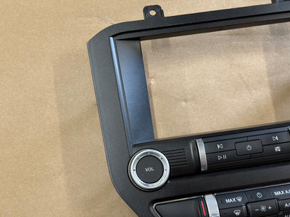 2021 Ford Mustang GT Touch Screen, Face Plate, Radio, Module USB Port