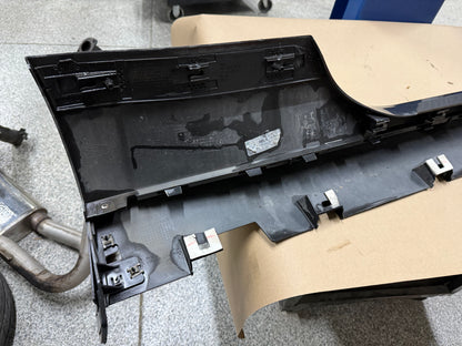 2015-2023 Ford Mustang GT V6 LH Side Skirt Molding Driver Side "J7"