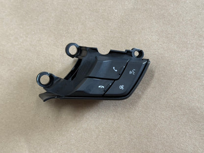 2015-2023 Ford Mustang GT RH Steering Wheel Button Sync Control
