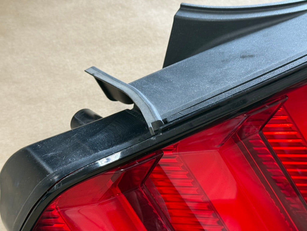 2018-2023 Ford Mustang GT350 GT V6 EcoBoost Tail Light LH Driver Side LED