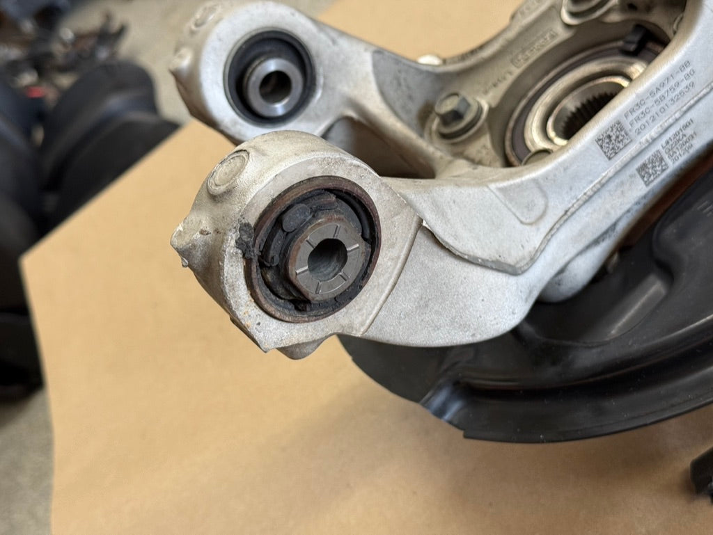 2015-2023 Ford Mustang 5.0 GT LH Driver Side Rear Spindle Knuckle Hub