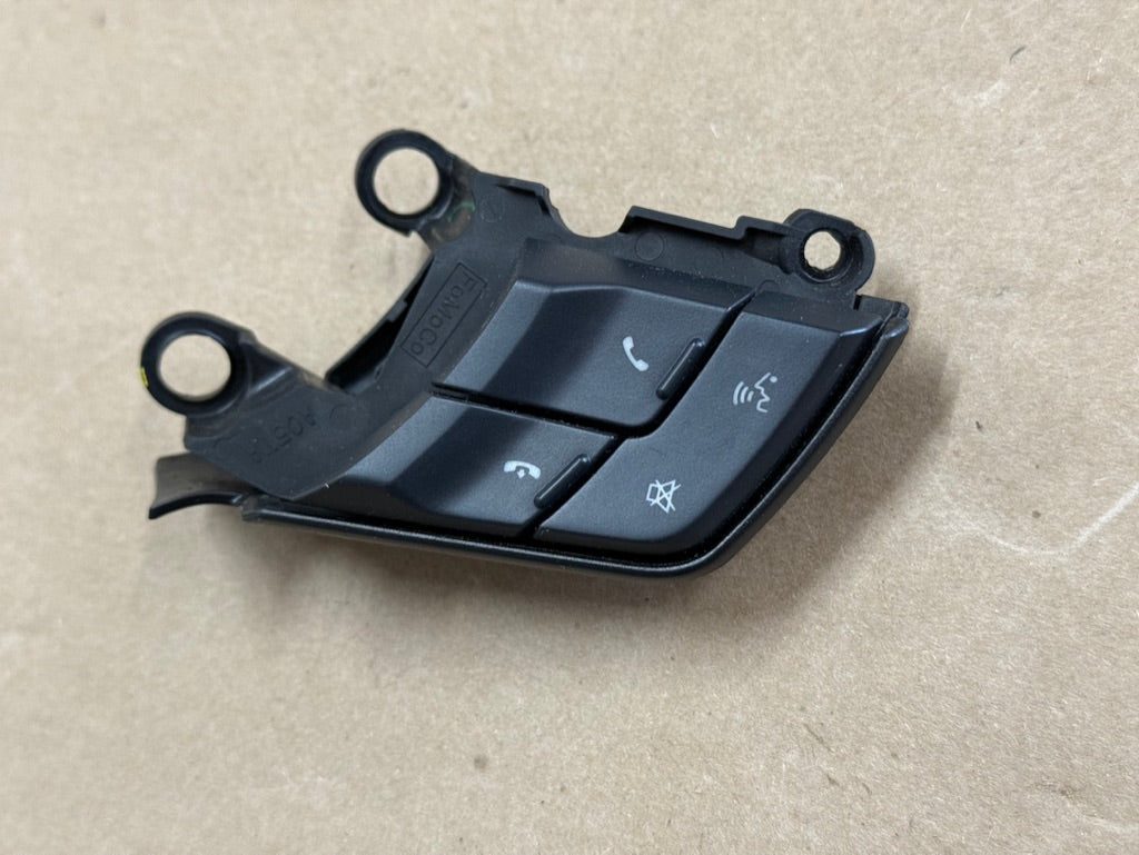 2015-2023 Ford Mustang GT RH Steering Wheel Button Sync Control
