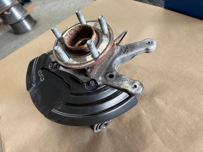 2024-2026 Ford Mustang GT LH Driver Side Rear Spindle Knuckle Hub