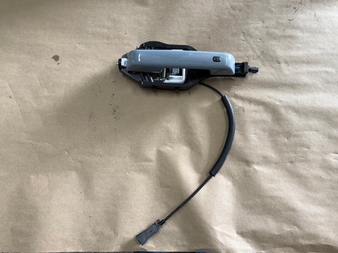 2023-2025 F-250 Super Duty RH Passenger Side Front Door Handle Assembly "R7"