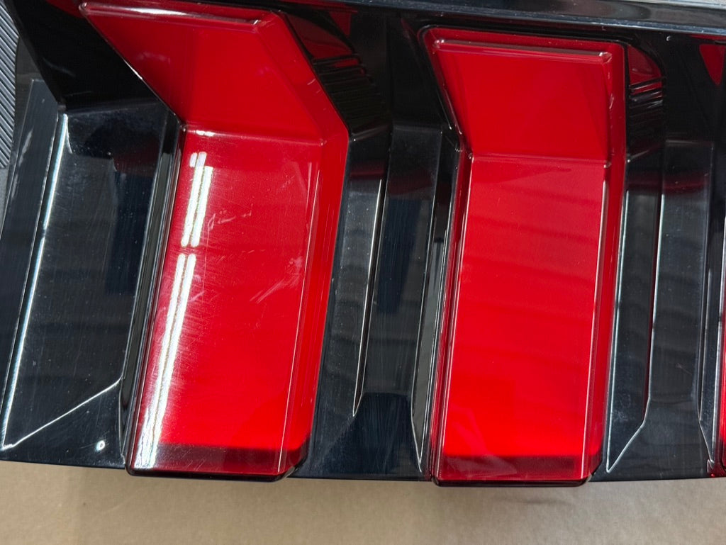 2024-2026 Ford Mustang GT EcoBoost Tail Light RH Passenger Side LED