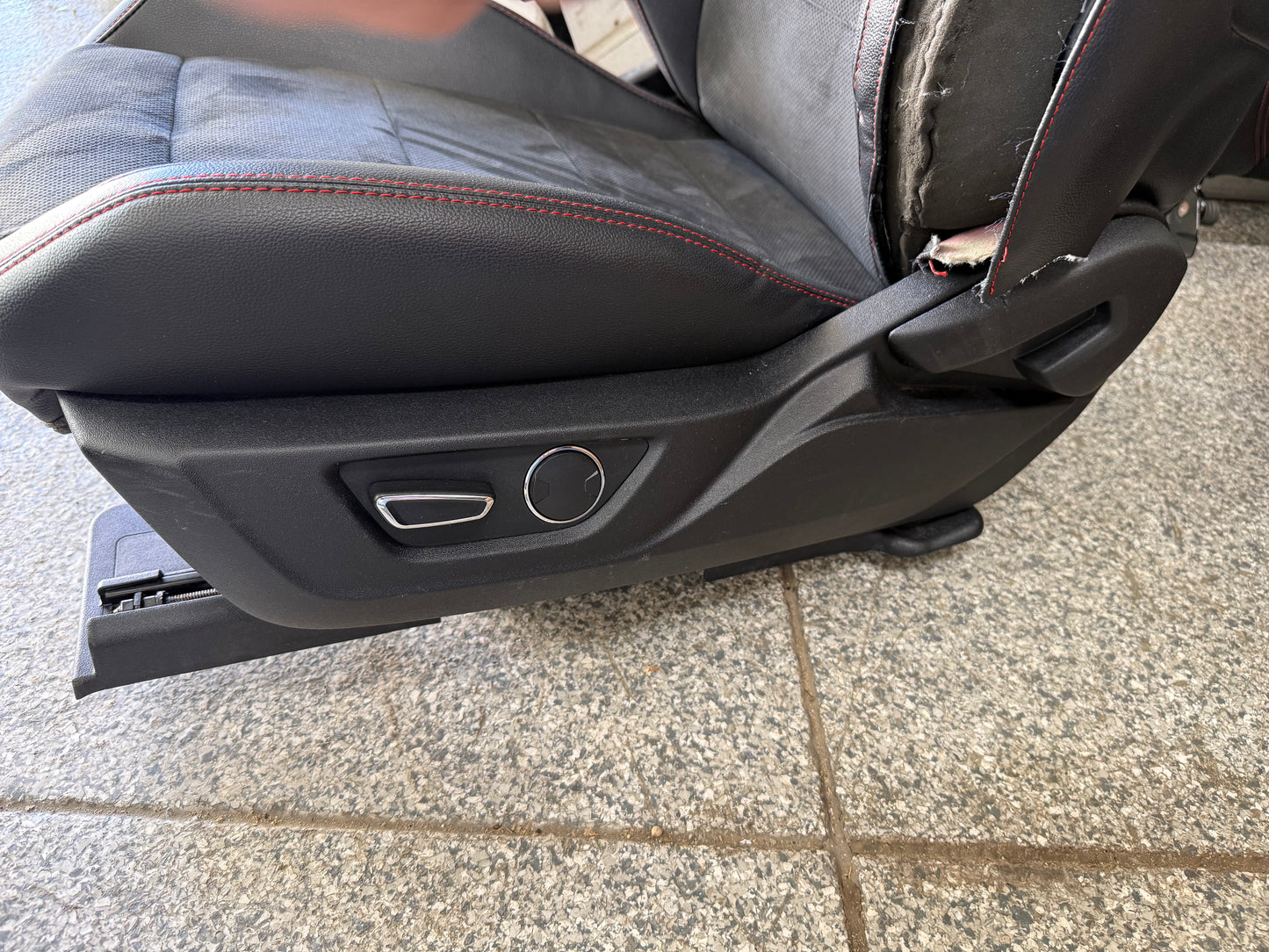 2018-2023 Ford Mustang GT California Special Front Rear Seats Black Red Stitch