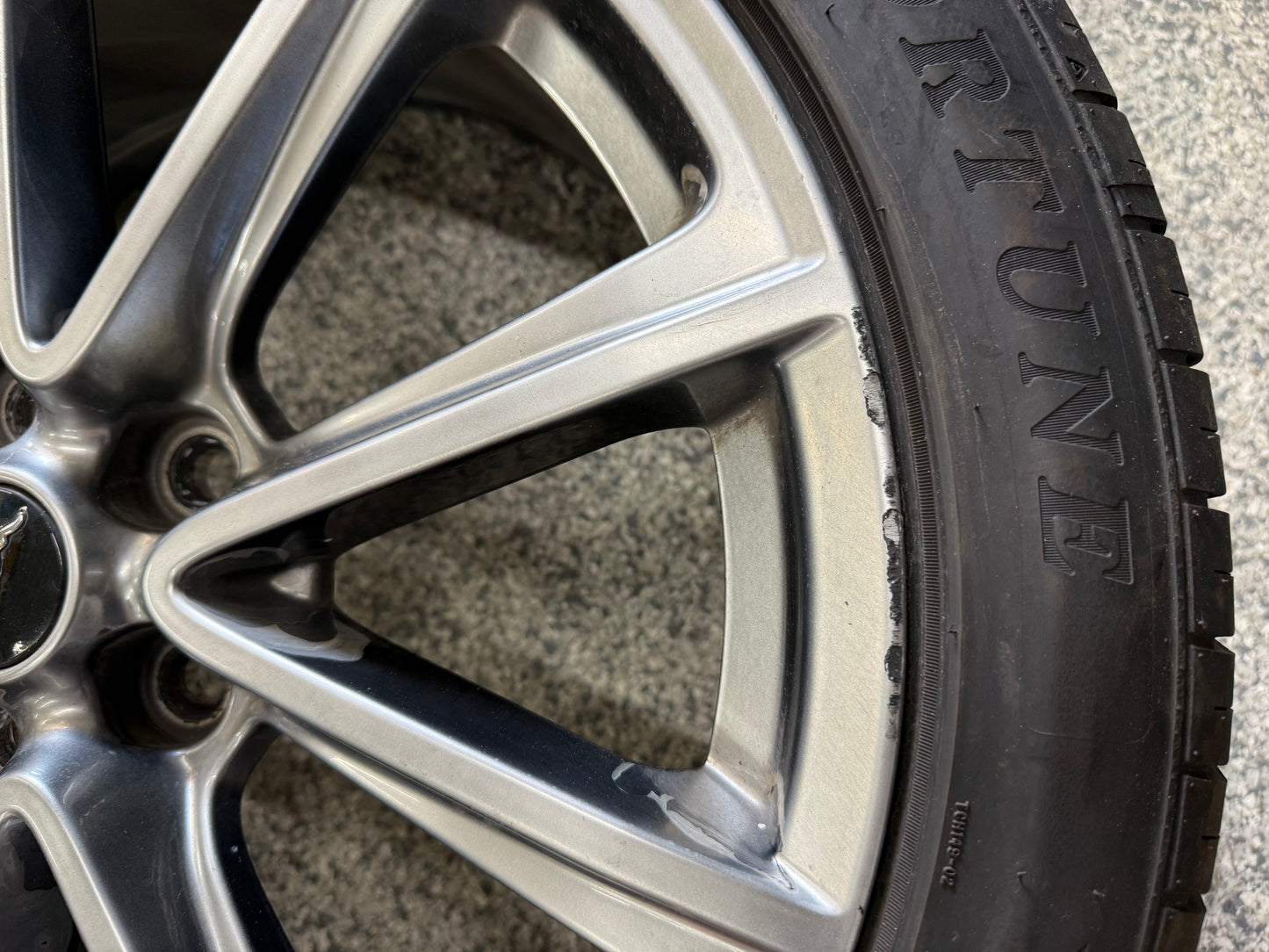 2015-2023 Ford Mustang GT Wheel Rim 19"x8.5" Fortune Viento 255/40/19
