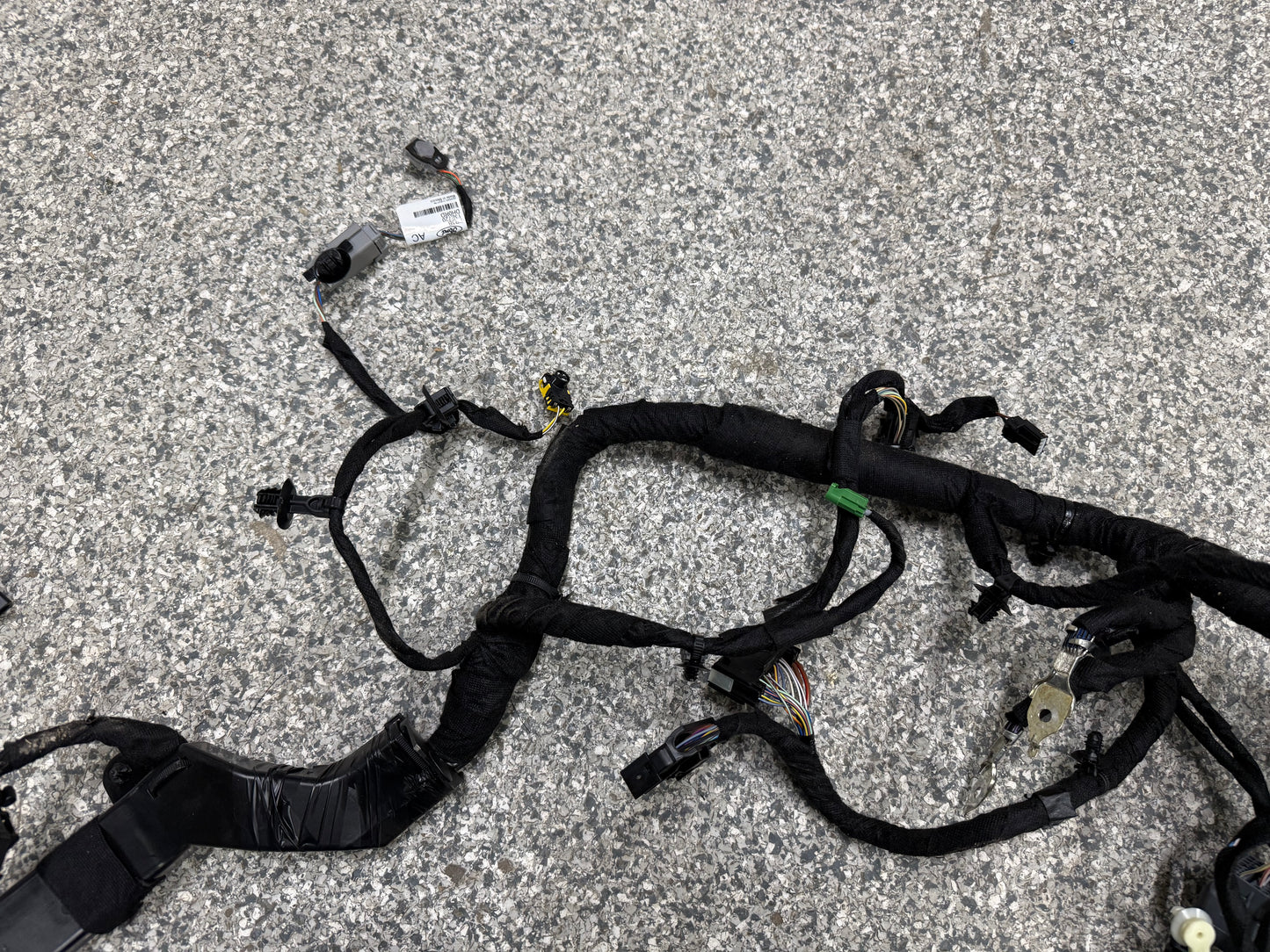 2024-2026 Ford Mustang GT Dash Wiring Harness "PR3T-14401-CF"