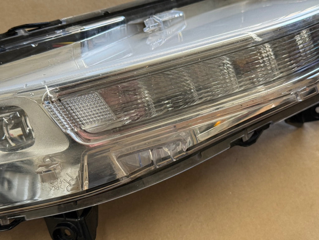 2018-2023 Mustang GT RH Passenger Side Turn Signal Light Fog Light LED