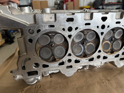 2024-2026 Ford Mustang DOHC Cylinder Heads RH LH Pair Valves 5.0L Coyote Gen 4