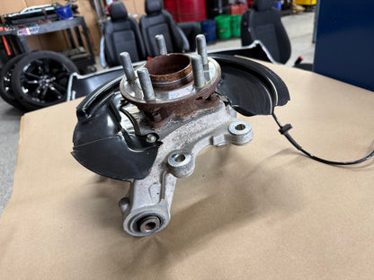 2015-2023 Ford Mustang 5.0 GT LH Driver Side Rear Spindle Knuckle Hub