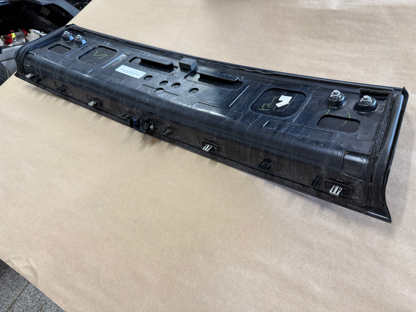 2015-2017 Ford Mustang GT 5.0 Trunk lid Panel Rear Decklid Back-Up Camera