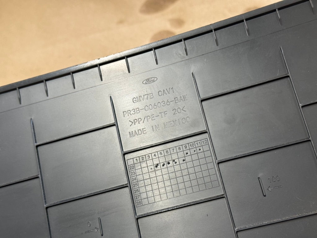 2024-2026 Ford Mustang Glove Box S650