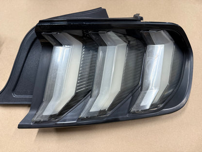 2018-2023 Ford Mustang GT GT500 Ecoboost LH RH Pair Clear Tail Lights