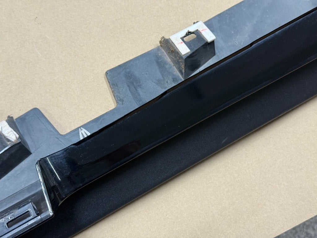 2015-2023 Mustang GT V6 LH Side Skirt Molding Driver Side "Black"