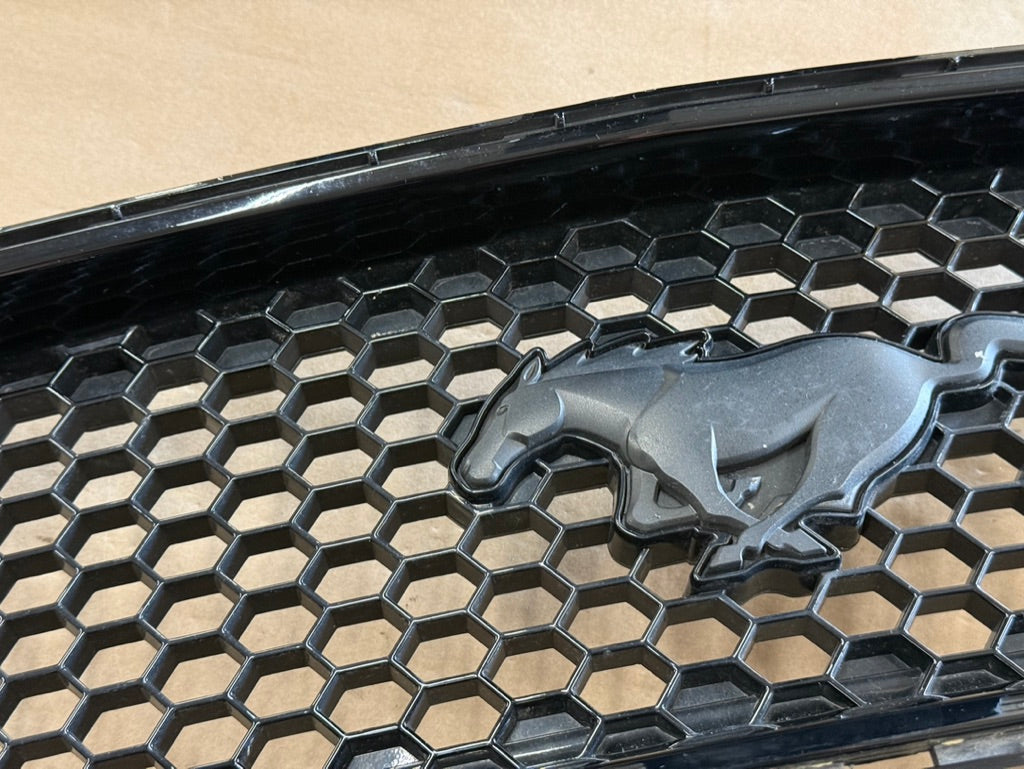 2018-2023 Ford Mustang GT Front Bumper Upper Grille