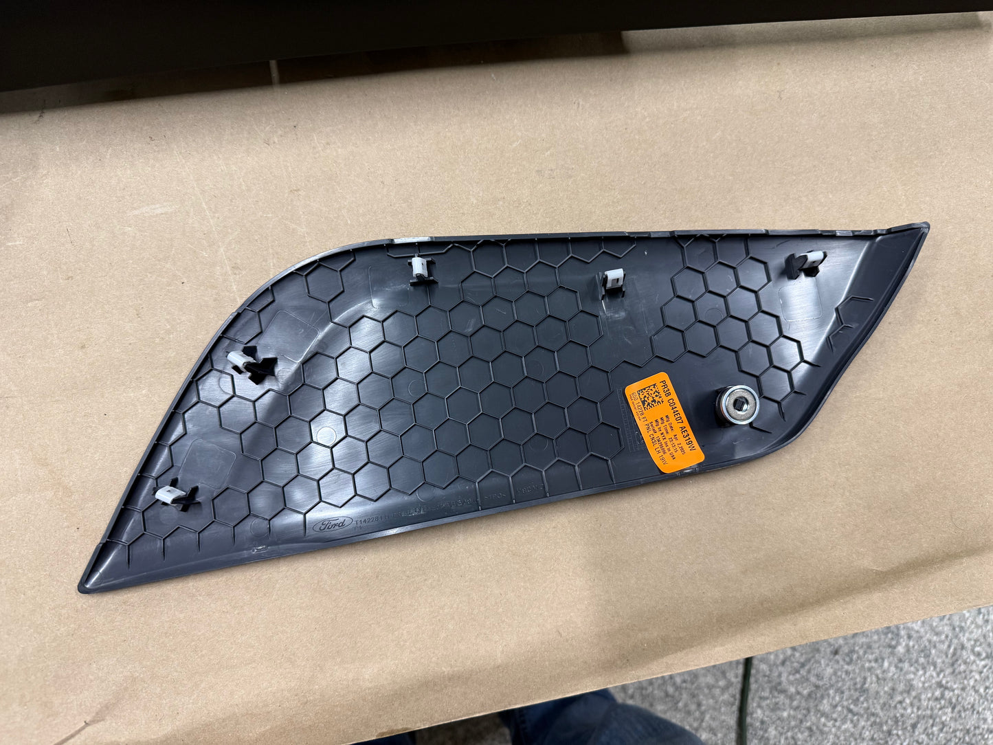 2024-2026 Ford Mustang Center Console Top Leather Wrapped Plastic Knee Pads