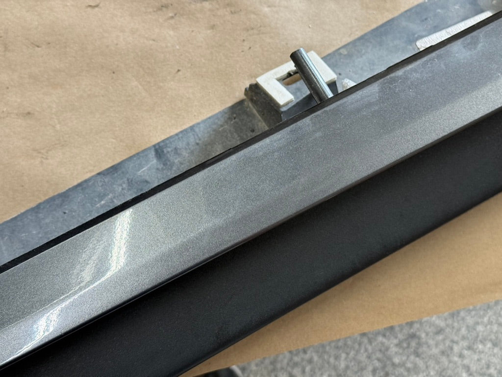 2015-2023 Ford Mustang GT V6 LH Side Skirt Molding Driver Side "J7"