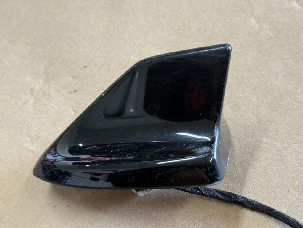 2021-2026 Mustang GT Radio Antenna Shark Phin Style JD9T-19K351-AA "Black"