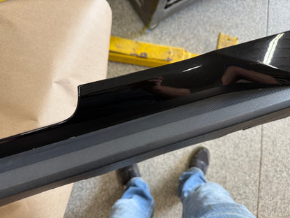 2024-2026 Ford Mustang GT RH Passenger Side Skirt Molding "G1"