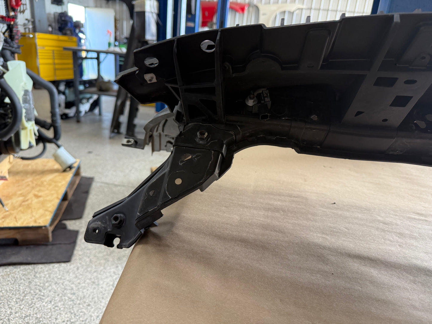 2018-2023 Ford Mustang GT 5.0L Upper Radiator Support