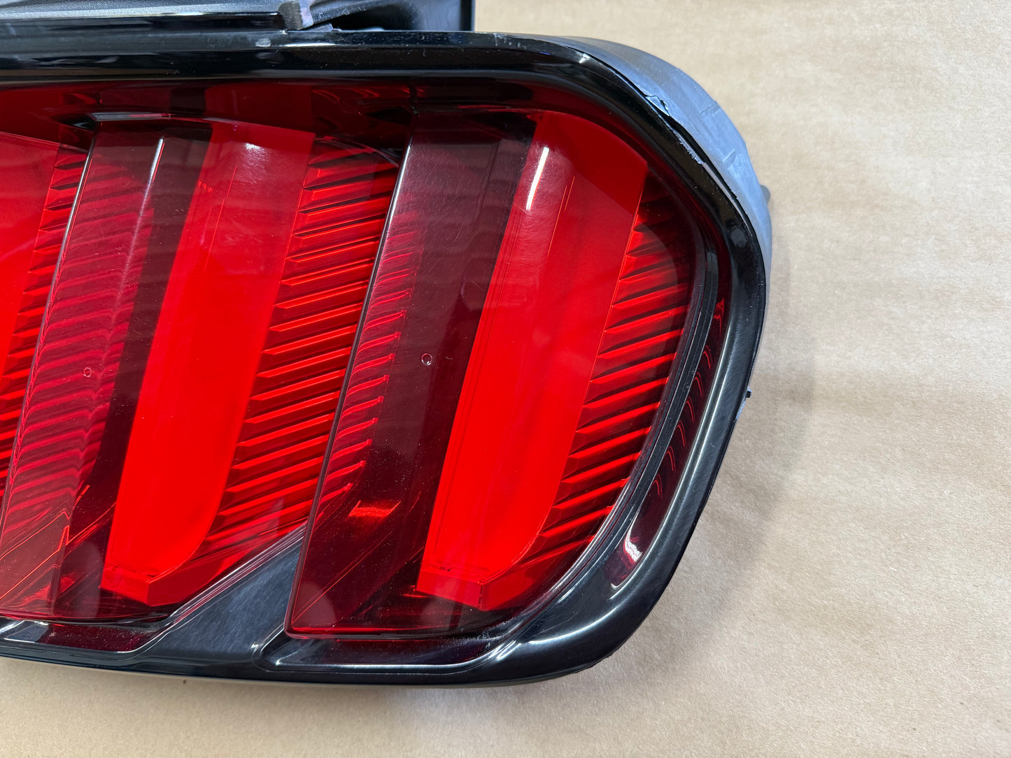 2015-2017 Ford Mustang GT V6 EcoBoost Tail Light RH Passenger Side LED
