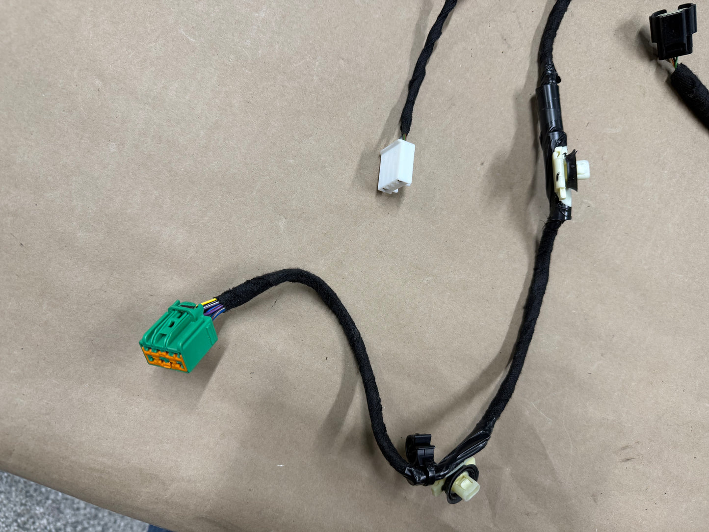 2023-2026 Ford F-250 Crew Cab LH Driver Rear Door Wiring "PC3T-14633-ACC"