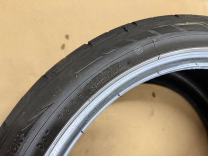Nitto NT555 G2 285/35/19 Tire