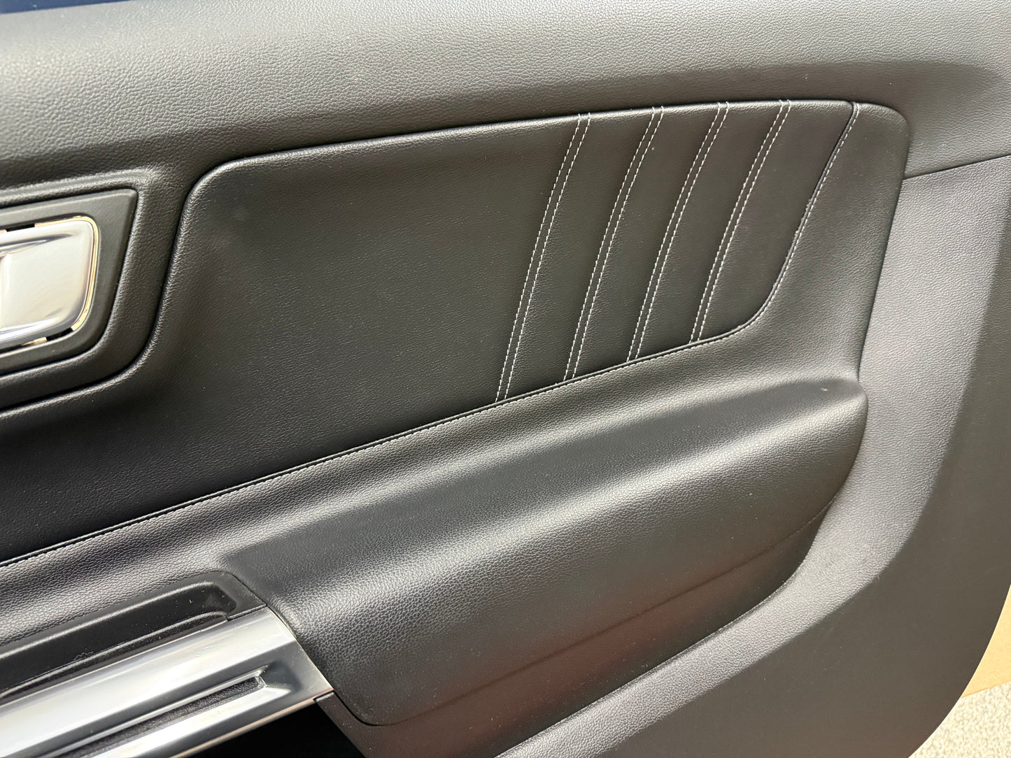 2018-2023 Mustang GT V6 EcoBoost RH Passenger Door Panel Leather Insert Soft