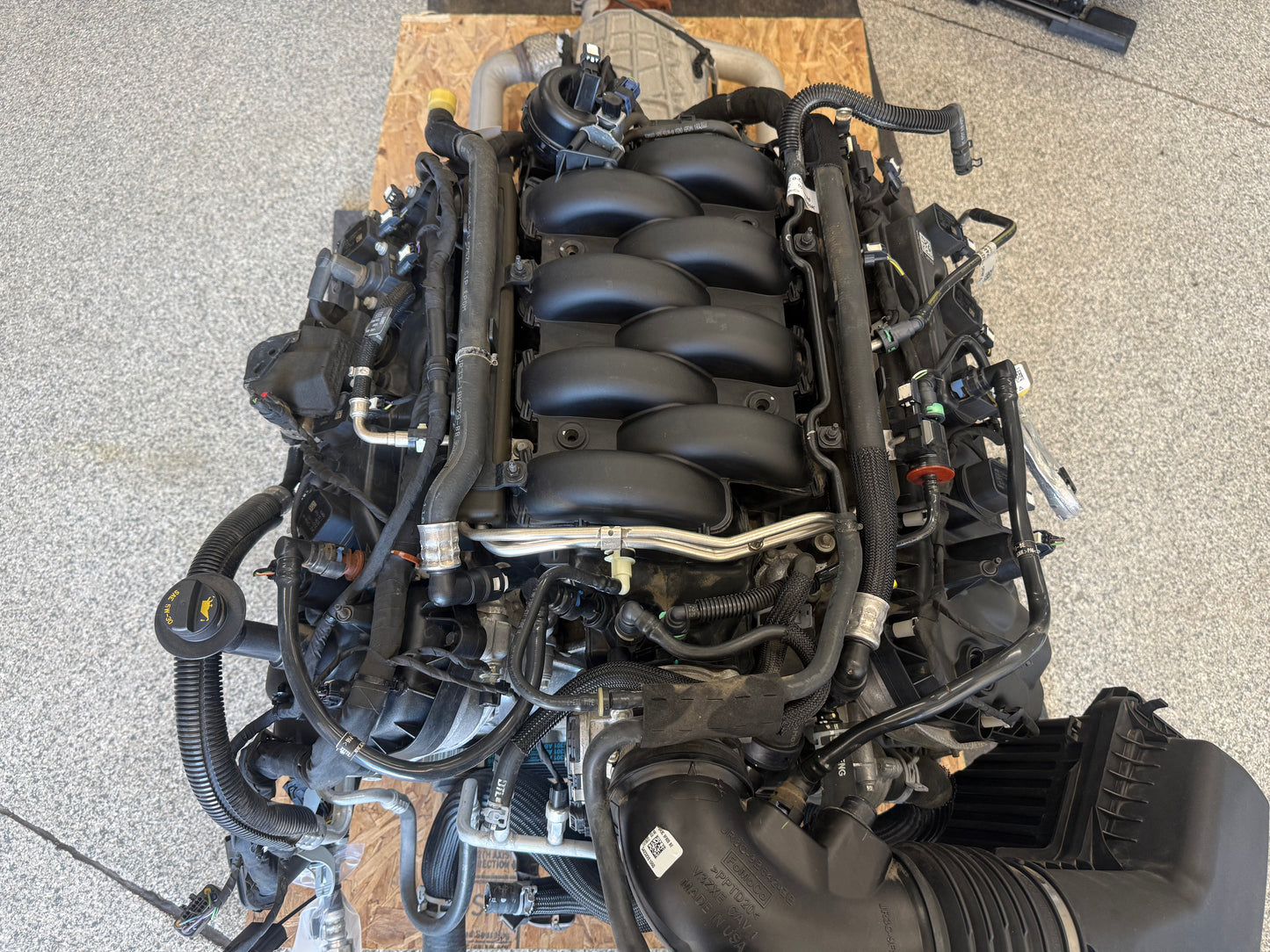 2022 Mustang 5.0 Coyote Gen 3 Engine Drivetrain 10R80 Automatic Auto 26k mi