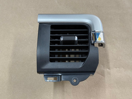2023-2025 Ford F-250 F-350 RH Passenger Side Dash Vent Trim