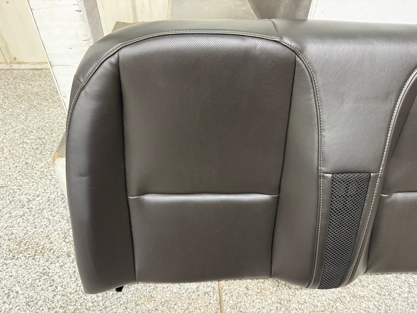 2010-2015 Chevrolet Camaro SS Convertible Rear Seats Black Leather