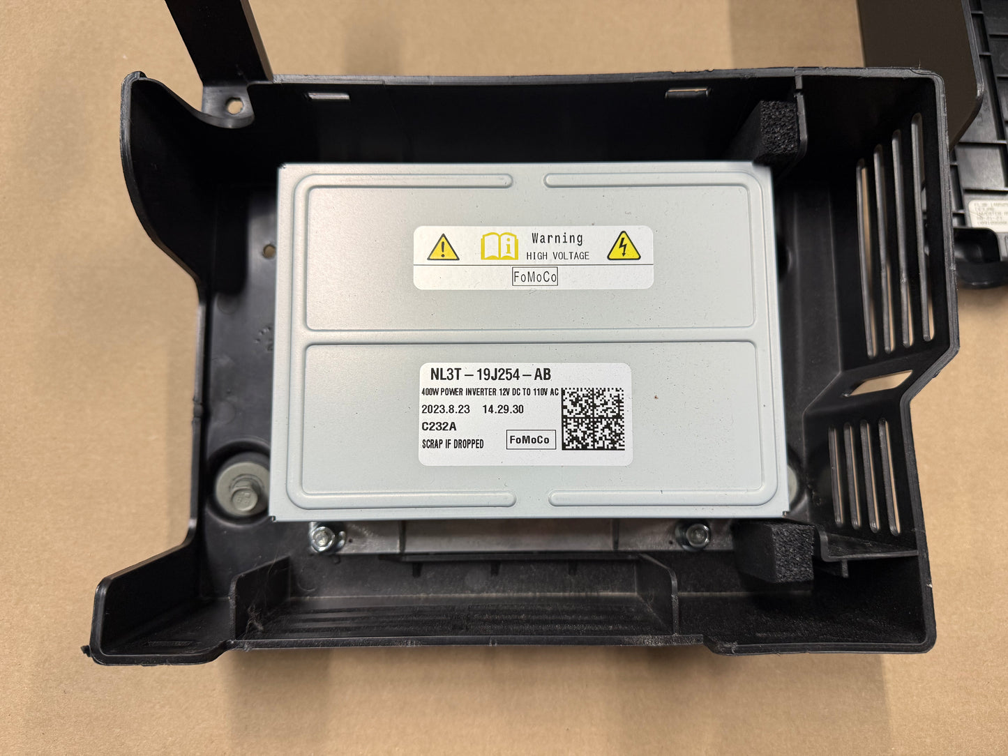 2023-2025 Ford F-250 Electric Power Inverter