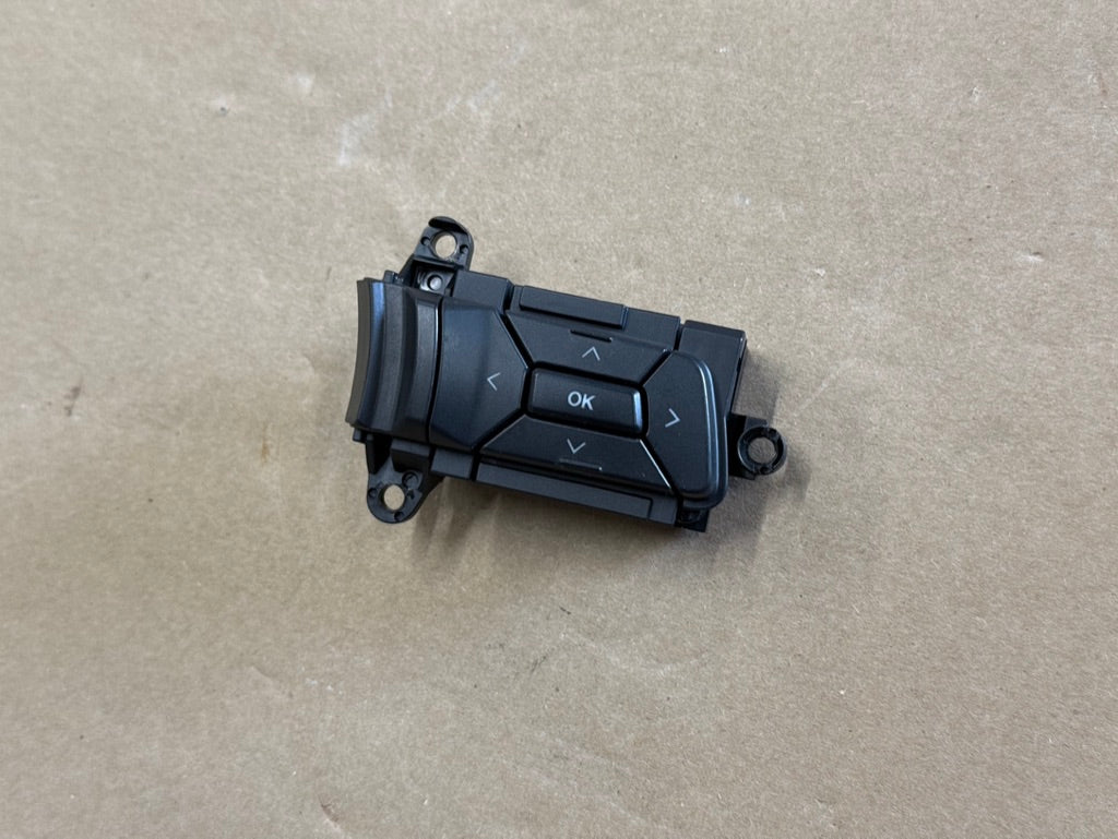 2015-2023 Ford Mustang GT RH Steering Wheel Button OK/Arrows