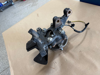 2021-2023 Ford Mustang 5.0 GT LH Driver Side Front Spindle Knuckle Hub 4 Bolt