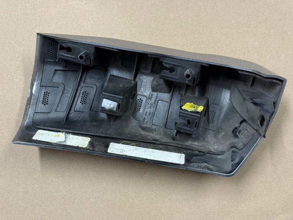 2023-2025 Ford F-250 F-350 F-450 LH Driver Side Rear Cab Corner "JS"