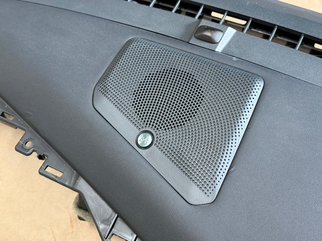 2024-2026 Ford Mustang S650 Dash Pad Board