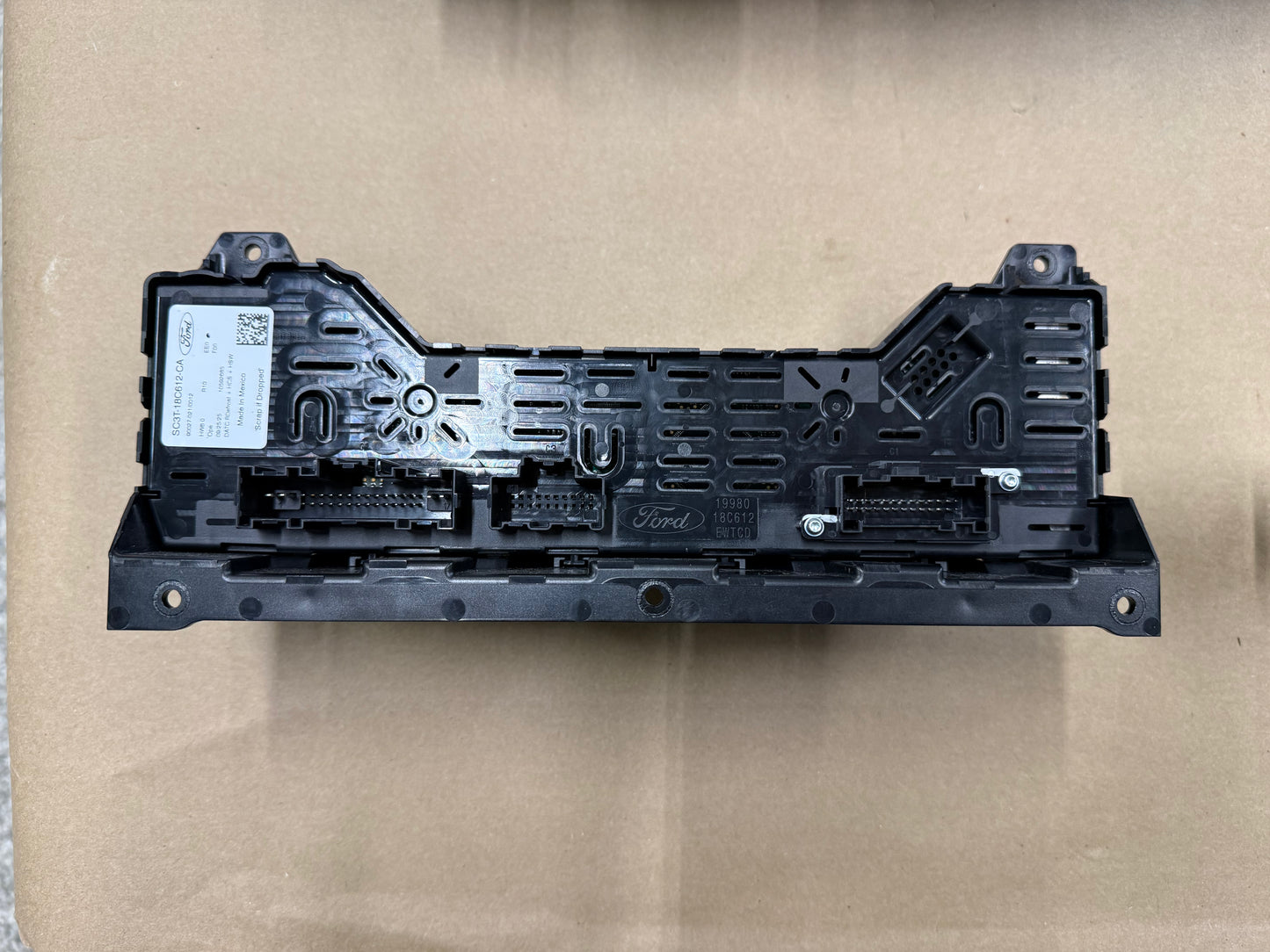 2023-2026 Ford F-250 Touch Screen 12" Controls Head Unit Sync Module Radio