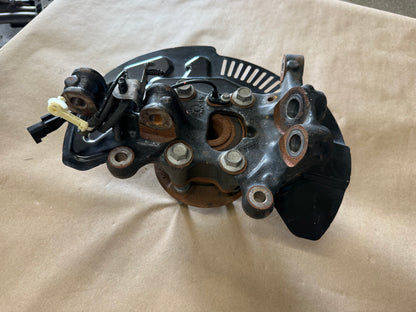 2024-2026 Ford Mustang GT LH Driver Side Front Spindle Knuckle Hub