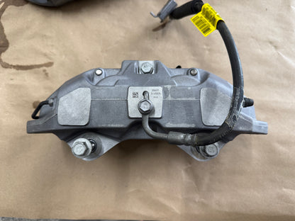 2024-2026 Ford Mustang GT Front 4 Piston BREMBO Brake Calipers Rotors 5k mi